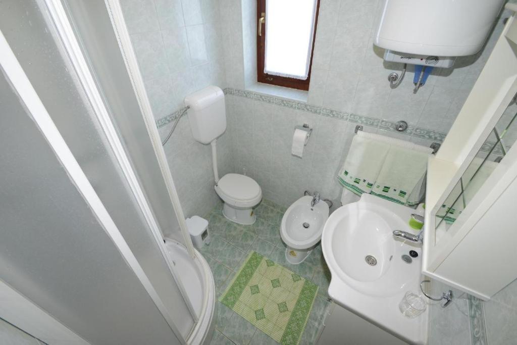Apartments Stojakovic ポレッチ エクステリア 写真