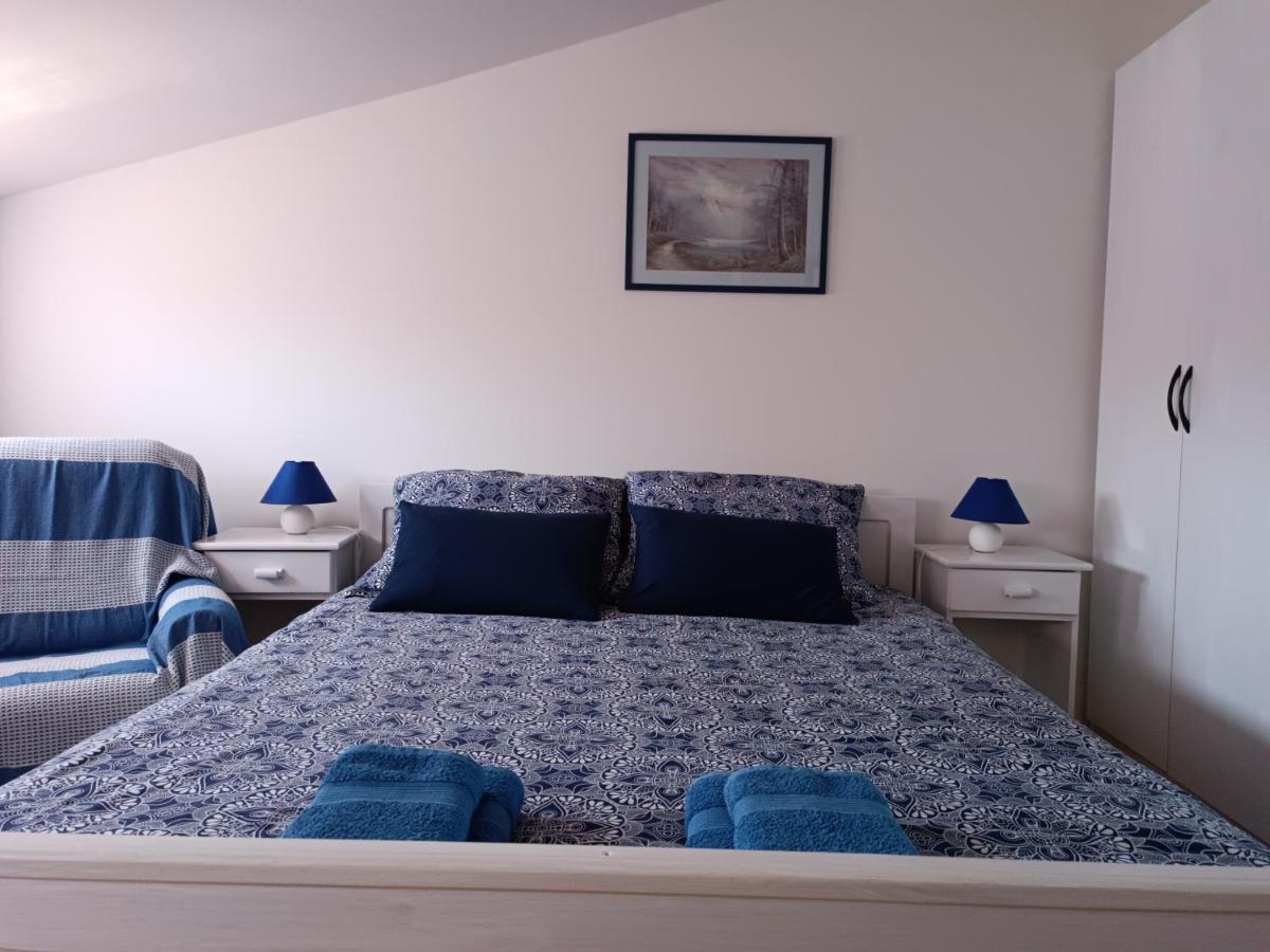 Apartments Stojakovic ポレッチ エクステリア 写真