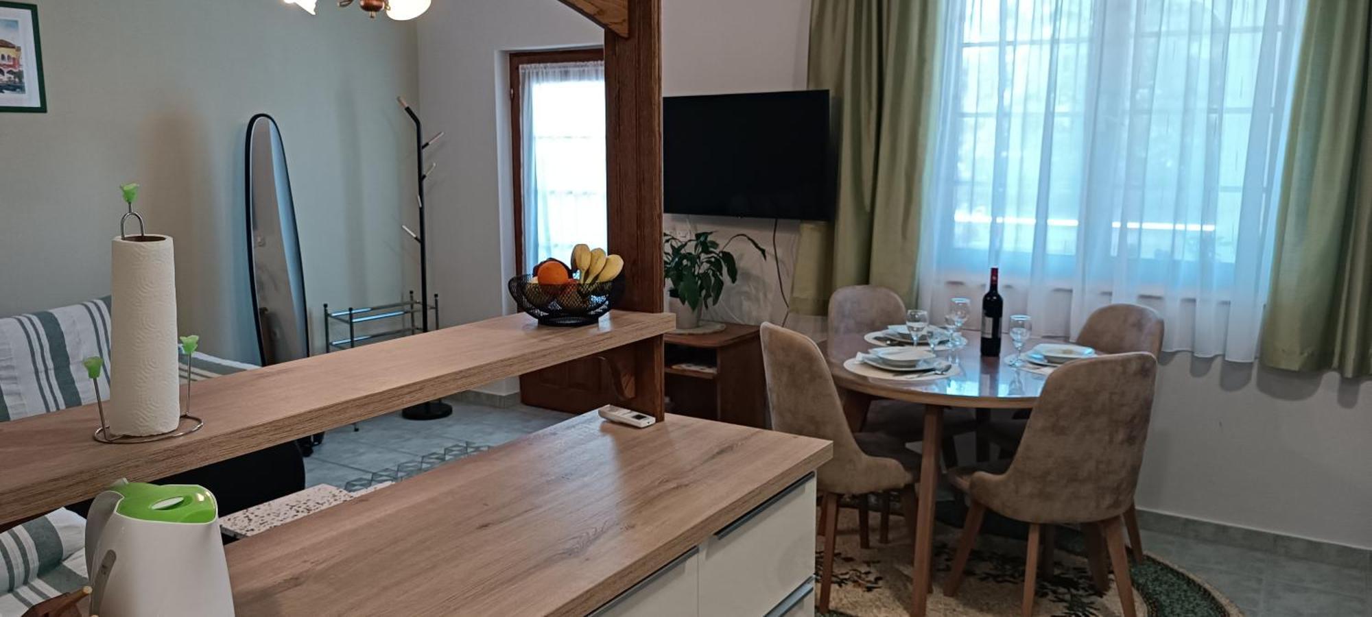 Apartments Stojakovic ポレッチ エクステリア 写真