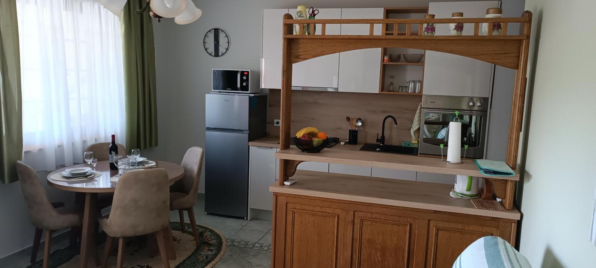 Apartments Stojakovic ポレッチ エクステリア 写真